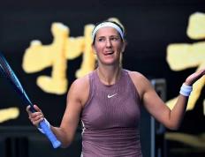 MK-阿扎伦卡回归赛场，回归赛场首场状态亮眼，G2观众沸腾！的简单介绍