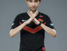 MK体育-包含TheShy迎来三赛季高光表现，RNG球迷沸腾！的词条