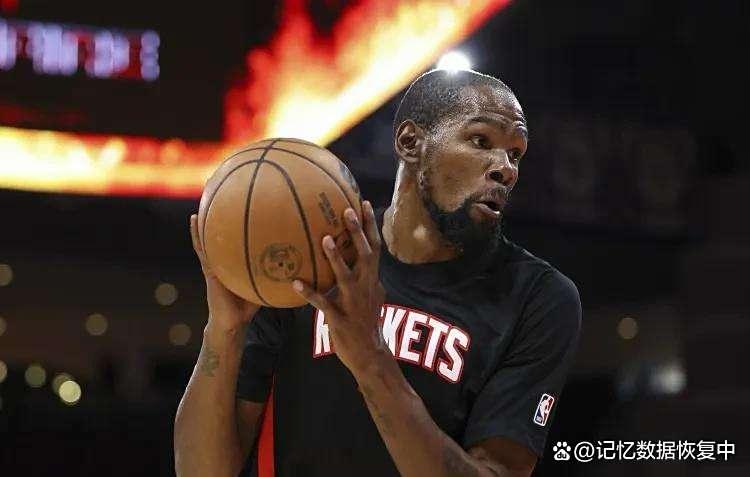 MK体育-杜兰特迎来五赛季高光表现，日本队球迷沸腾！的简单介绍